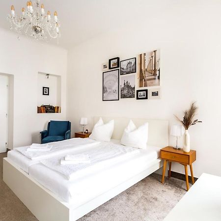 Apartma Zeyer 1887 カルロヴィ・ヴァリ エクステリア 写真