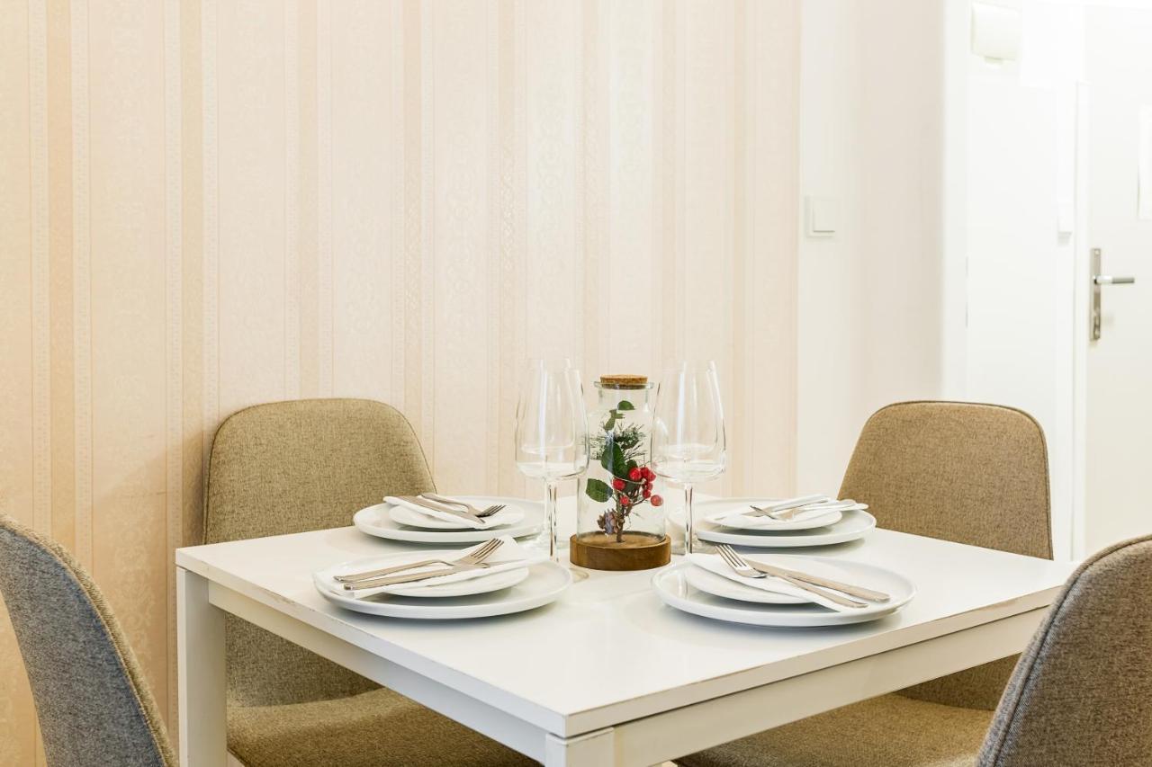Apartma Zeyer 1887 カルロヴィ・ヴァリ エクステリア 写真