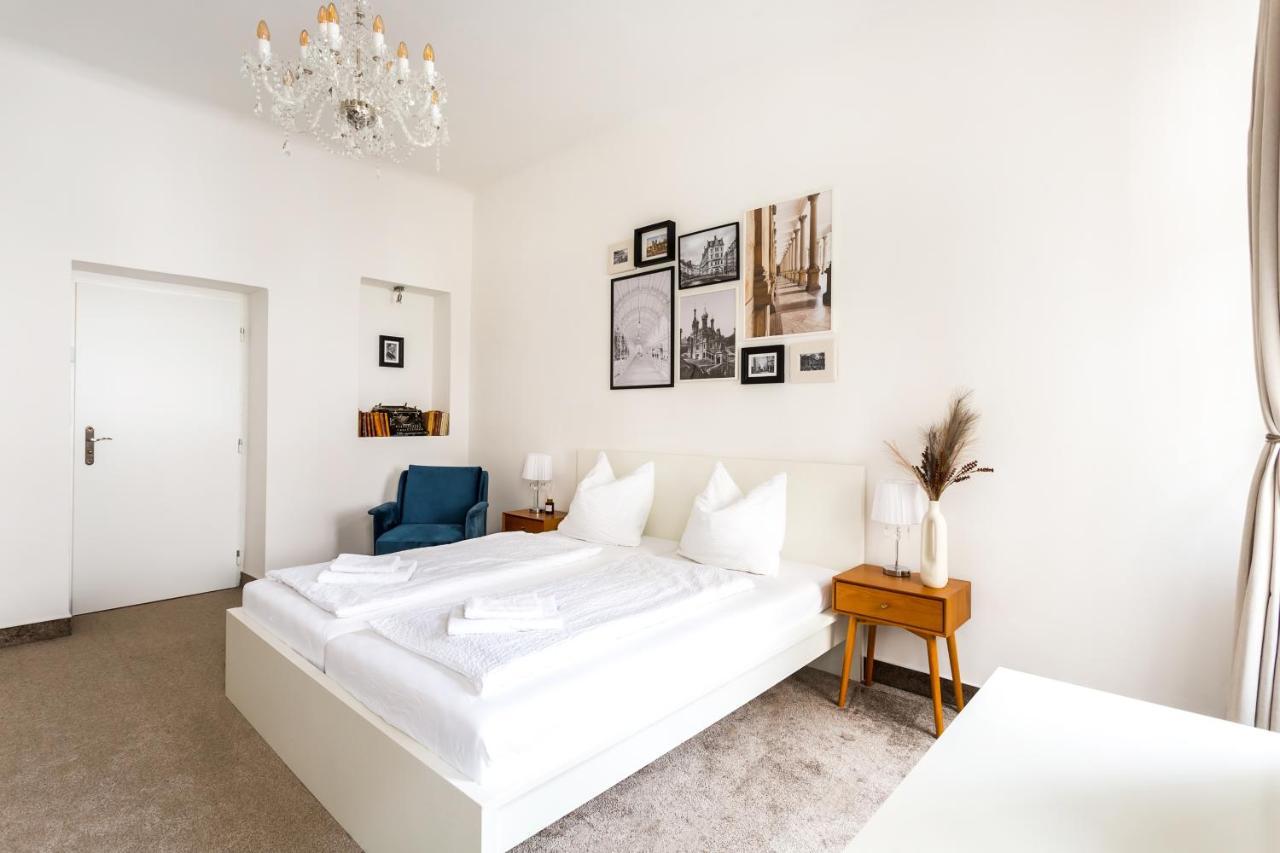 Apartma Zeyer 1887 カルロヴィ・ヴァリ エクステリア 写真