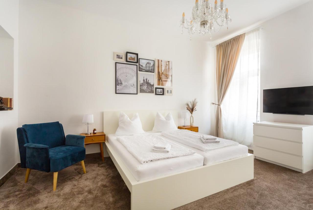 Apartma Zeyer 1887 カルロヴィ・ヴァリ エクステリア 写真