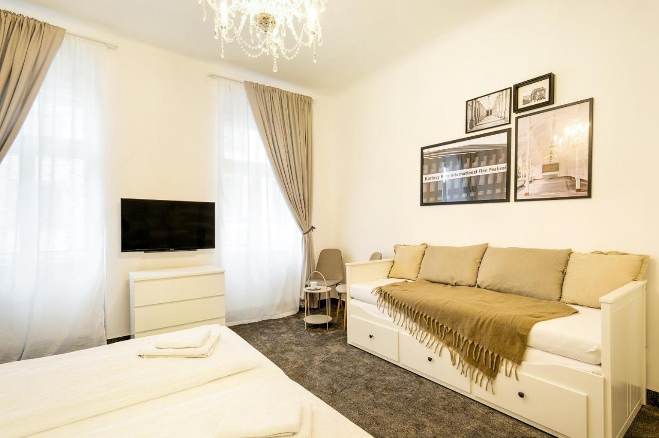 Apartma Zeyer 1887 カルロヴィ・ヴァリ エクステリア 写真